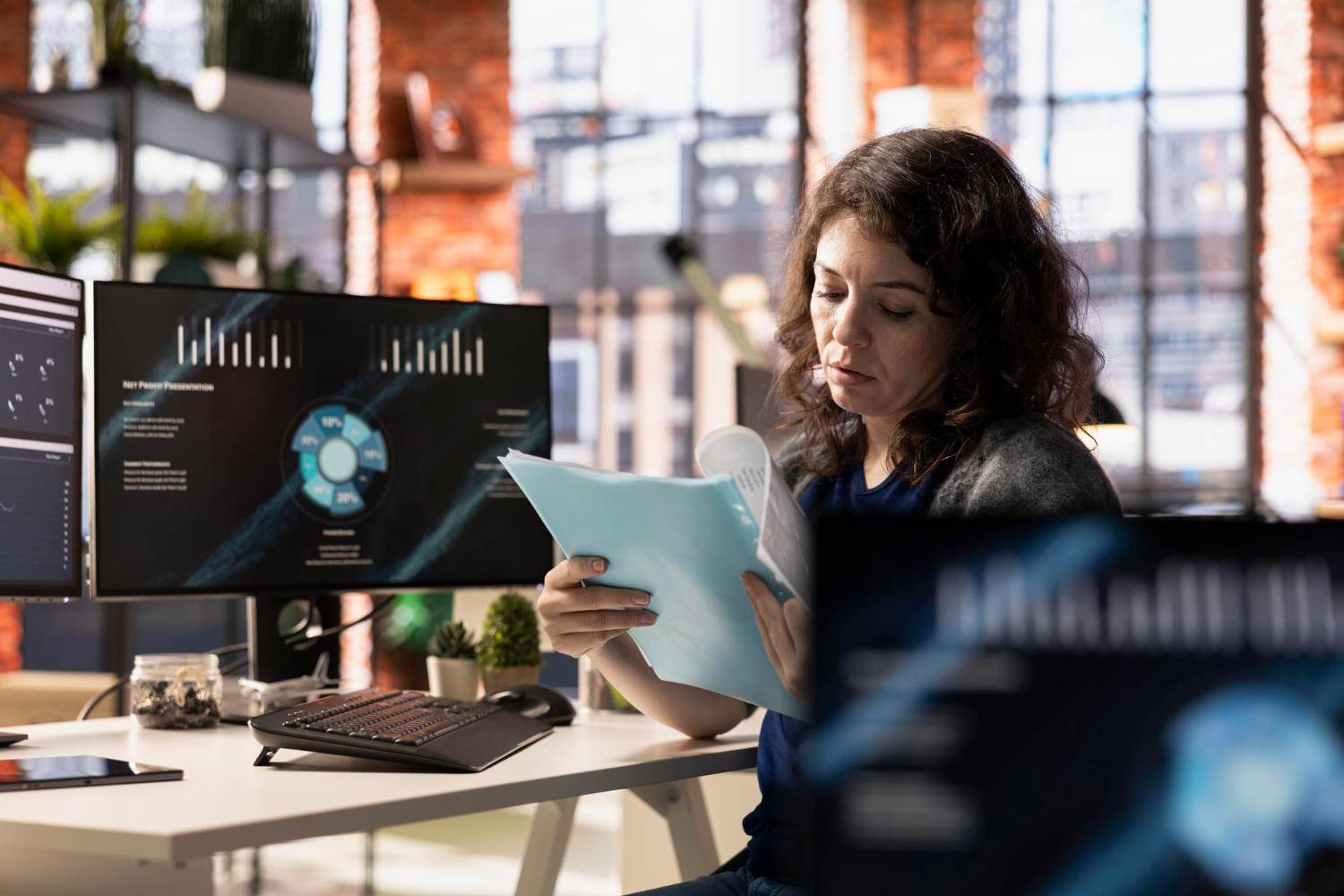 KPI en Call Center para mejorar decisiones y experiencia del cliente